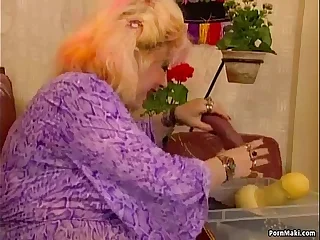 Chubby Granny Enjoys Fisting with the addition of Fucknig